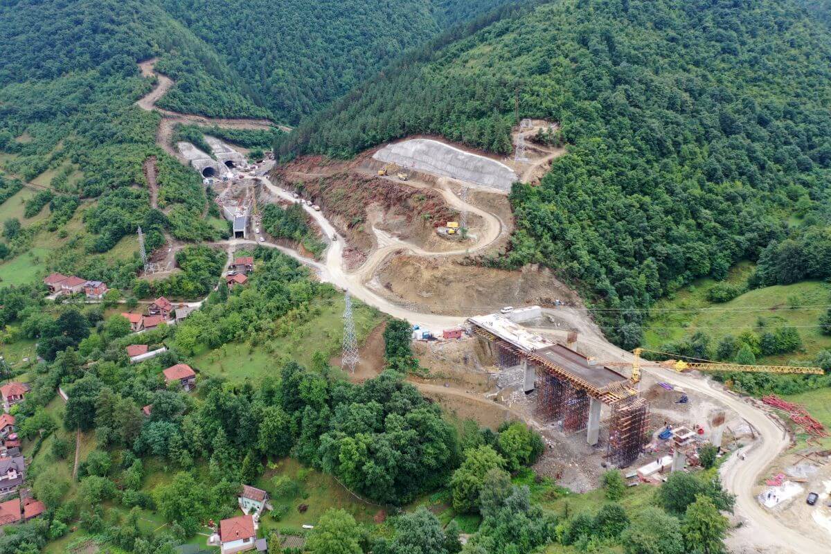 BOSNA ZENICA KUZEY OTOYOLU 3