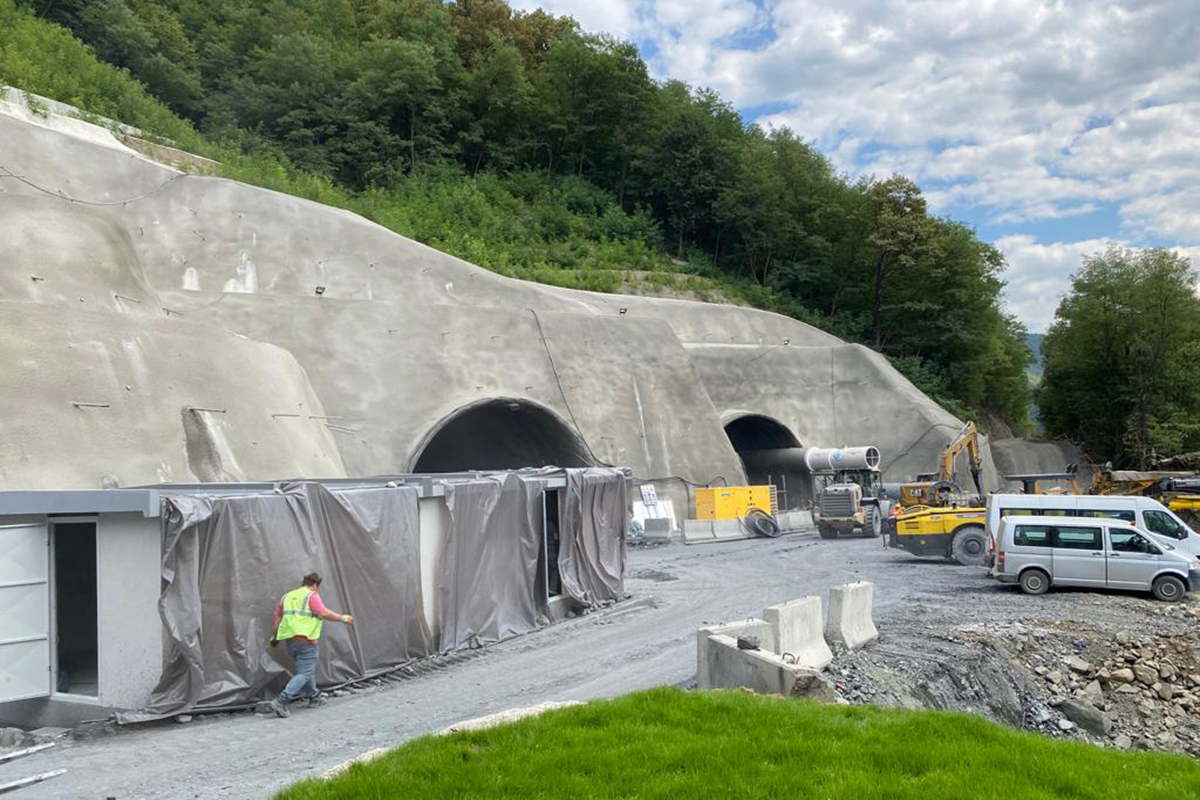 Nemila Tunnel2