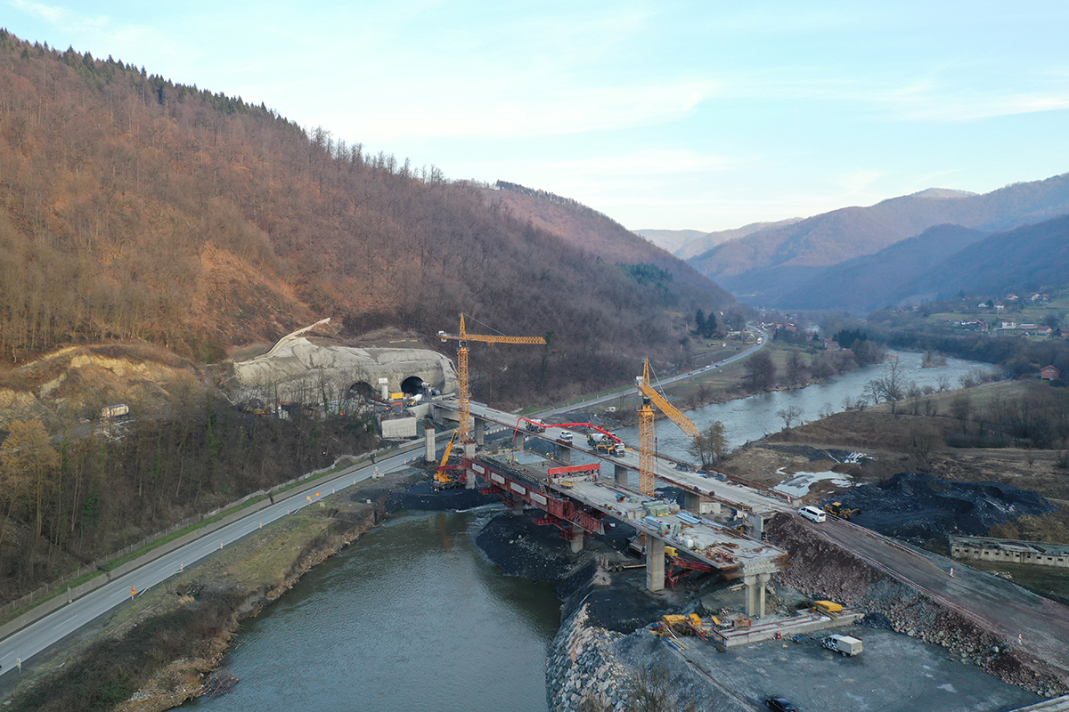 Nemila Tunnel3